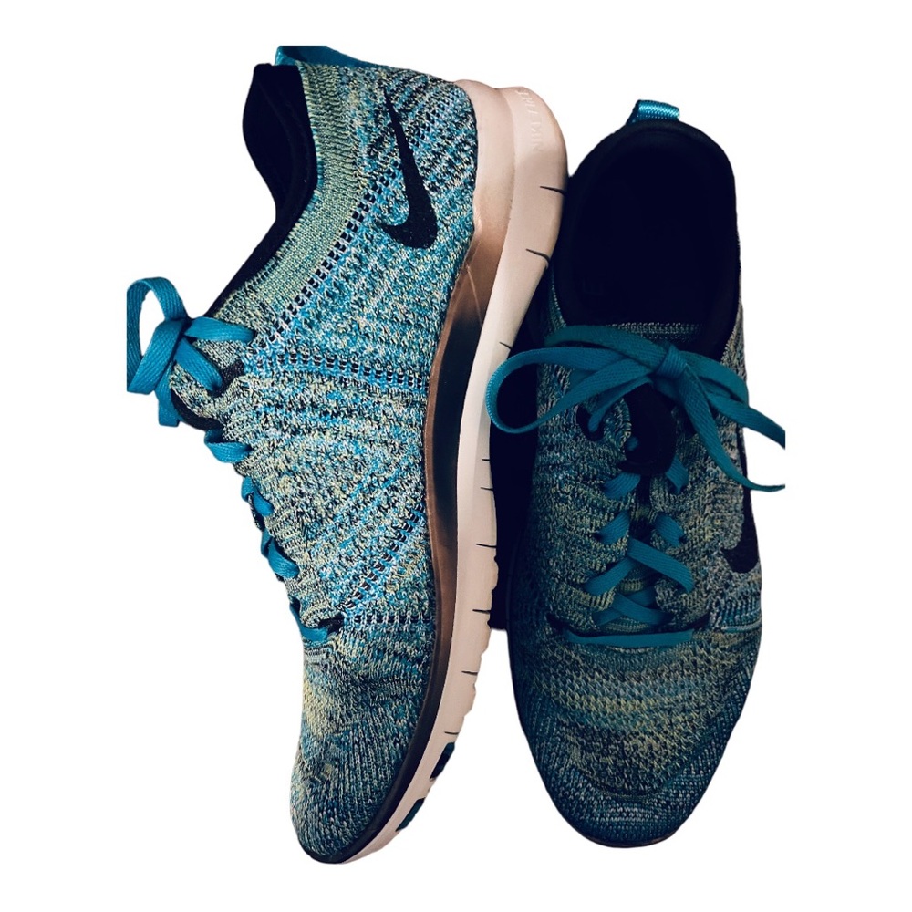 Nike Free TR 5.0 Flyknit Women's Shoes Size 8.5 Blue Lagoon 718785-402